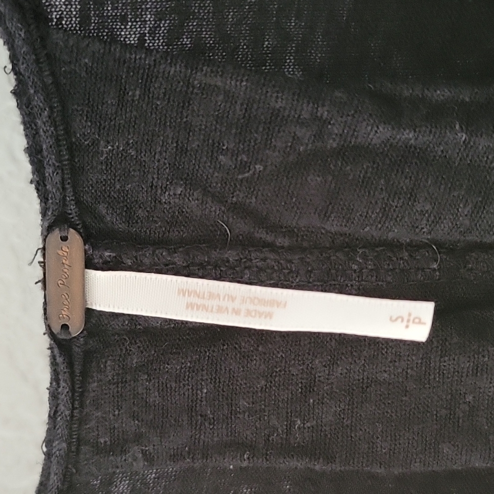 Free People Oversized Black shirt Fits S M L XL - Picture 2 of 8